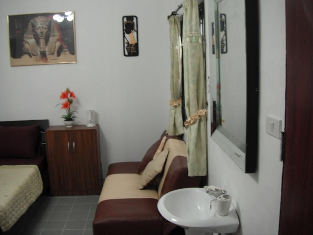 Joe Palace Jomtien Exterior foto